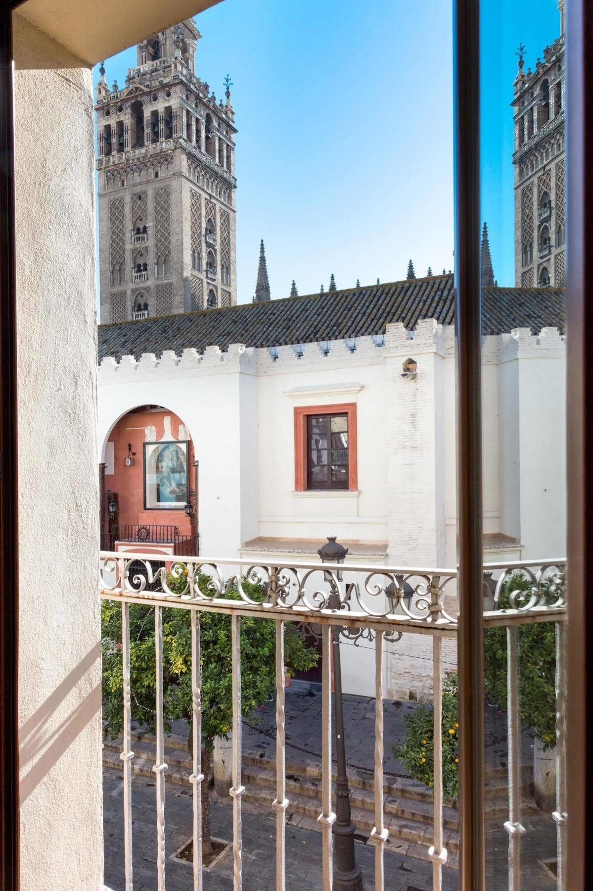 Puerta Catedral Apartments Siviglia Esterno foto
